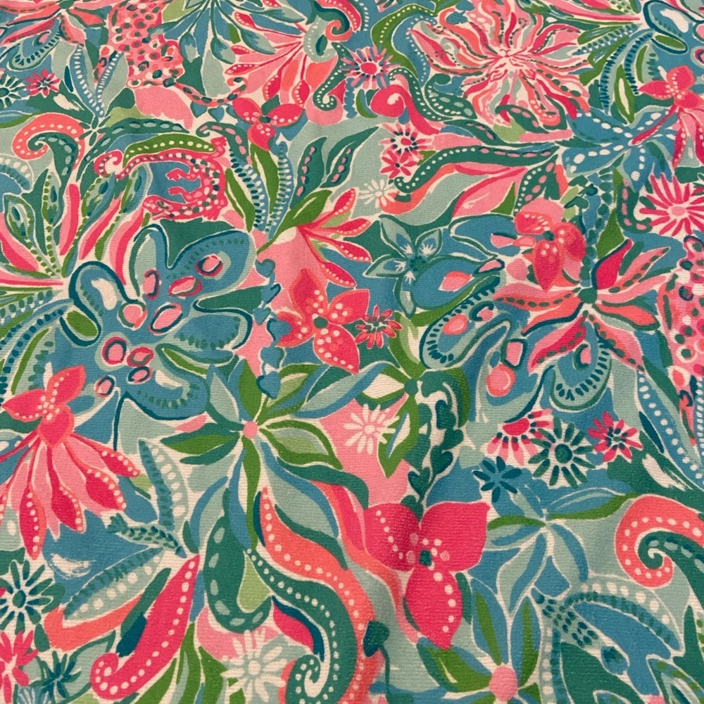 Lilly Pulitzer Tropical Floral Microfiber Beach Towel 70x39 Pink Blue Green - Picture 3 of 7